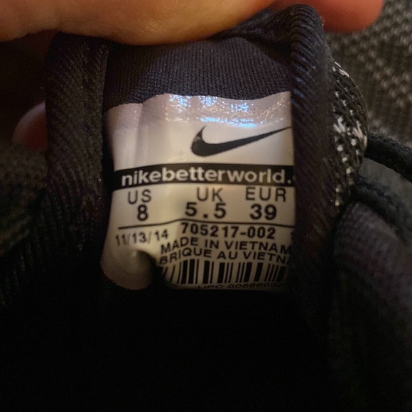 CUSTOM NIKE WOMENS ROSHES - Picture 5 of 5